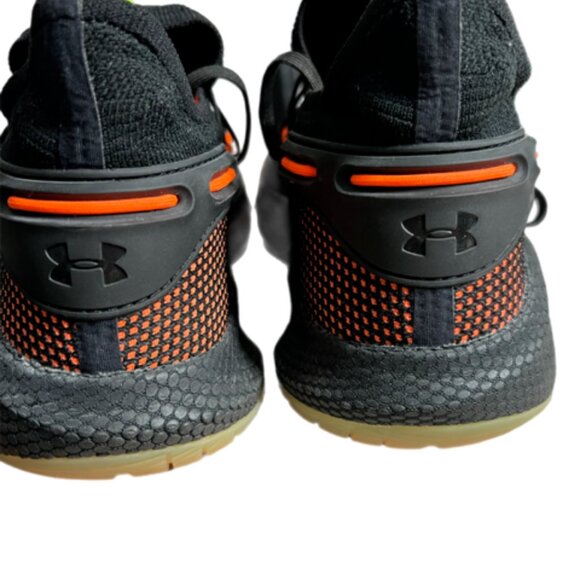 Under Armour Stephen Curry Basketball Shoe - Picture 2 of 4